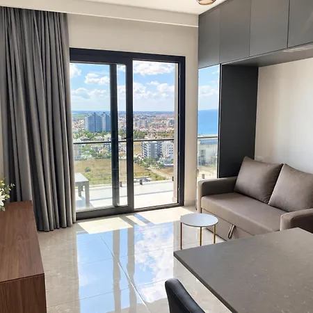 Riverside Life Sea View On The 16th Floor דירה